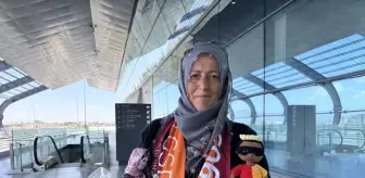 Galatasaray Taraftarı Kadın Çiftçi, Ördüğü 'Osimhen Bebeği' ile İstanbul'a Gidiyor