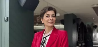 Gazeteci Aslı Atasoy, Birol Bayram'ı anlattığı 'Kitabın Rüyası' adlı belgesele imza attı