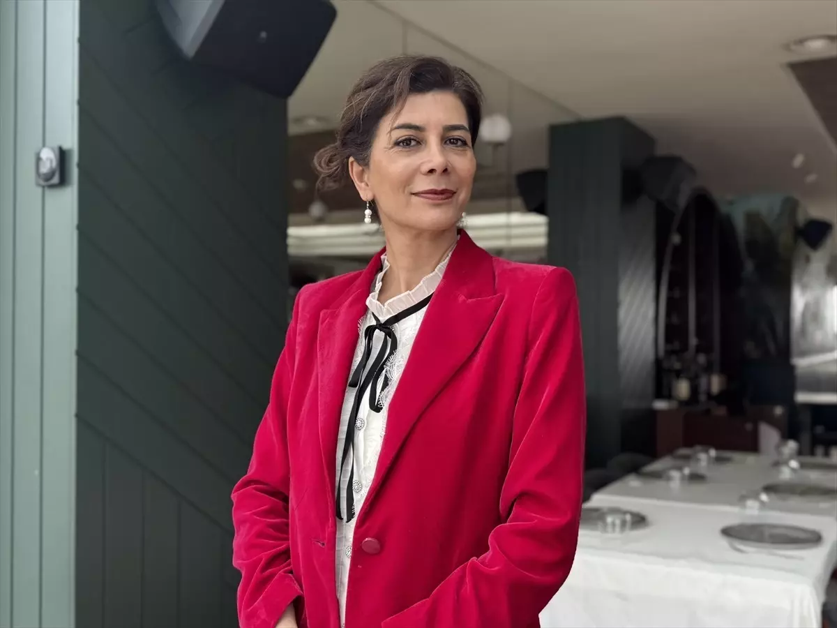 Gazeteci Aslı Atasoy, Birol Bayram'ı anlattığı 'Kitabın Rüyası' adlı belgesele imza attı