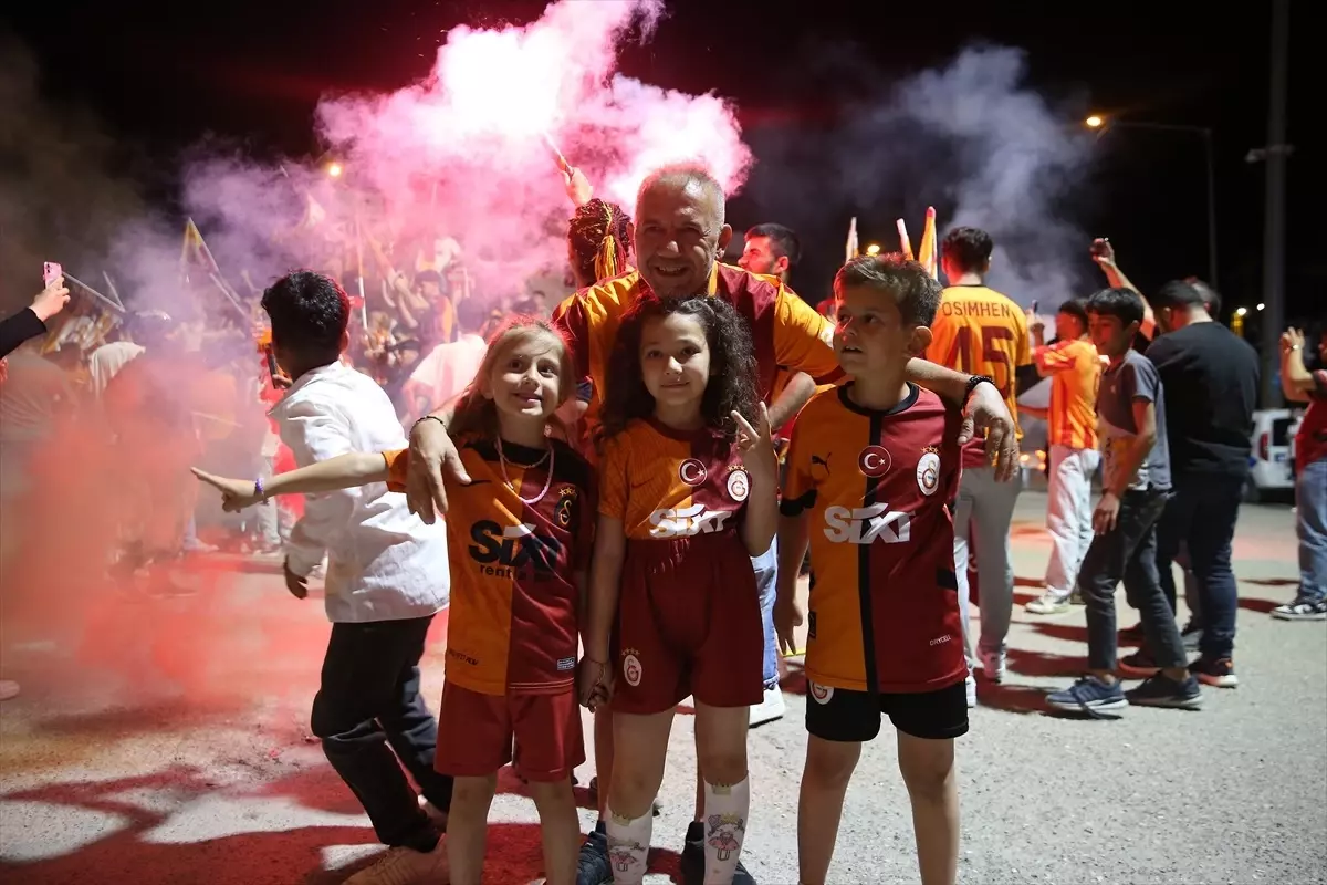 Galatasaray'ın Şampiyonluğu, Güneydoğu'da Coşkuyla Kutlandı