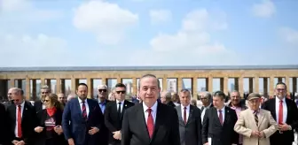 Gençlerbirliği Süper Lig'e Yükselmeyi Anıtkabir'de Kutladı