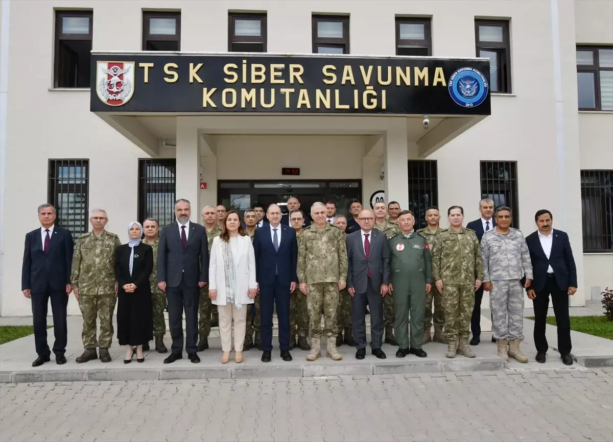 Genelkurmay Başkanı Gürak, NATO Siber Savunma Tatbikatına Katıldı