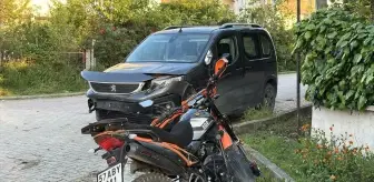 Sinop'ta Motosiklet ve Hafif Ticari Araç Çarpıştı: Bir Yaralı
