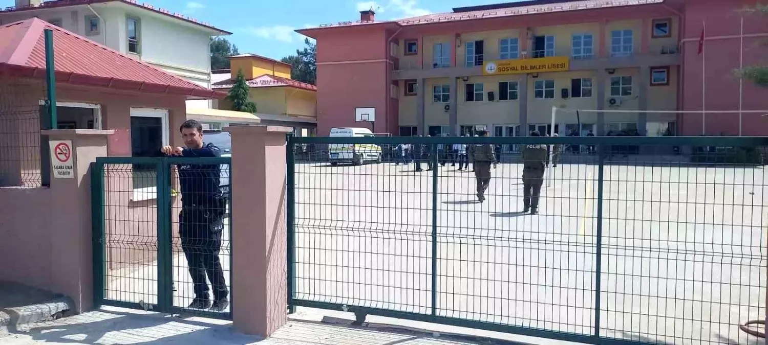 Giresun'da Okulda Silahlı Saldırı: İki Kadın Öldürüldü