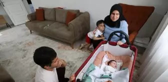 Görme Engelli Deniz Çifti, Sevgiyle Büyütüyor