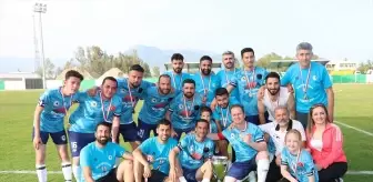 Gülnar Belediyespor Şampiyonluk Kupasını Aldı