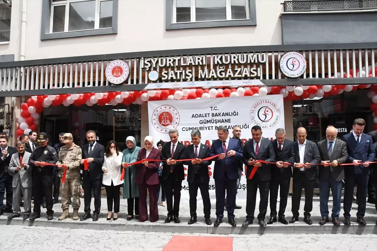 Gümüşhane'de Cezaevi Ürünleri Satış Mağazası Açıldı