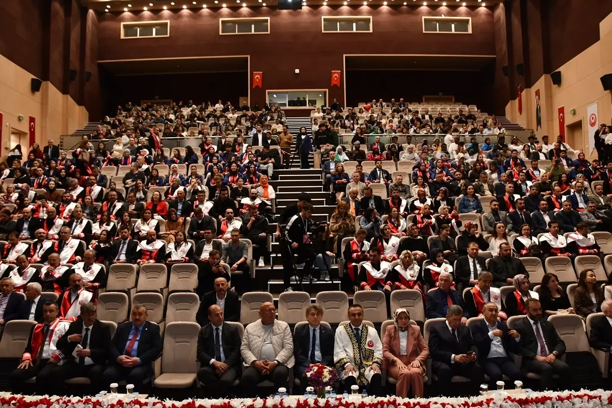 Gümüşhane Üniversitesinde Mezuniyet Töreni