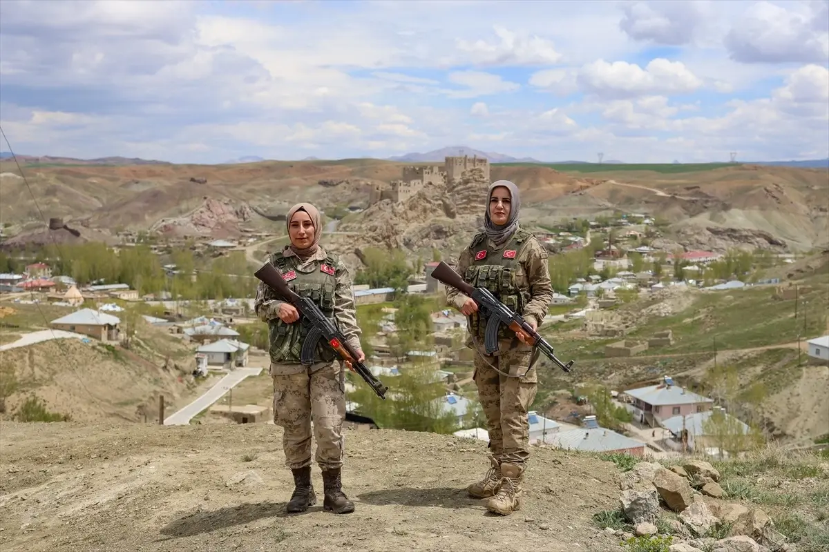 Vatan Savunmasında Bir Kadın: Nazan Gülce