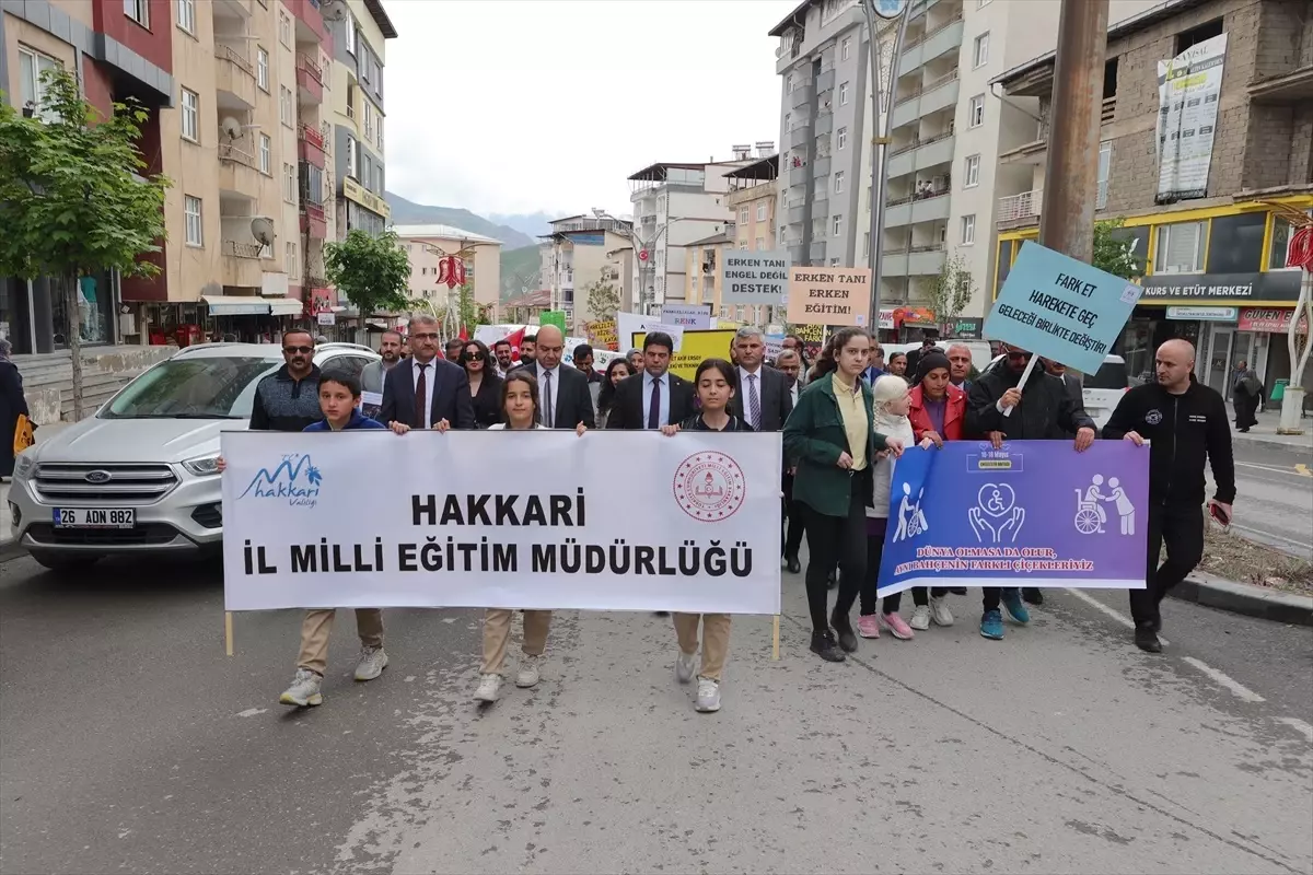 Hakkari'de Engelliler Haftası Farkındalık Yürüyüşü Düzenlendi