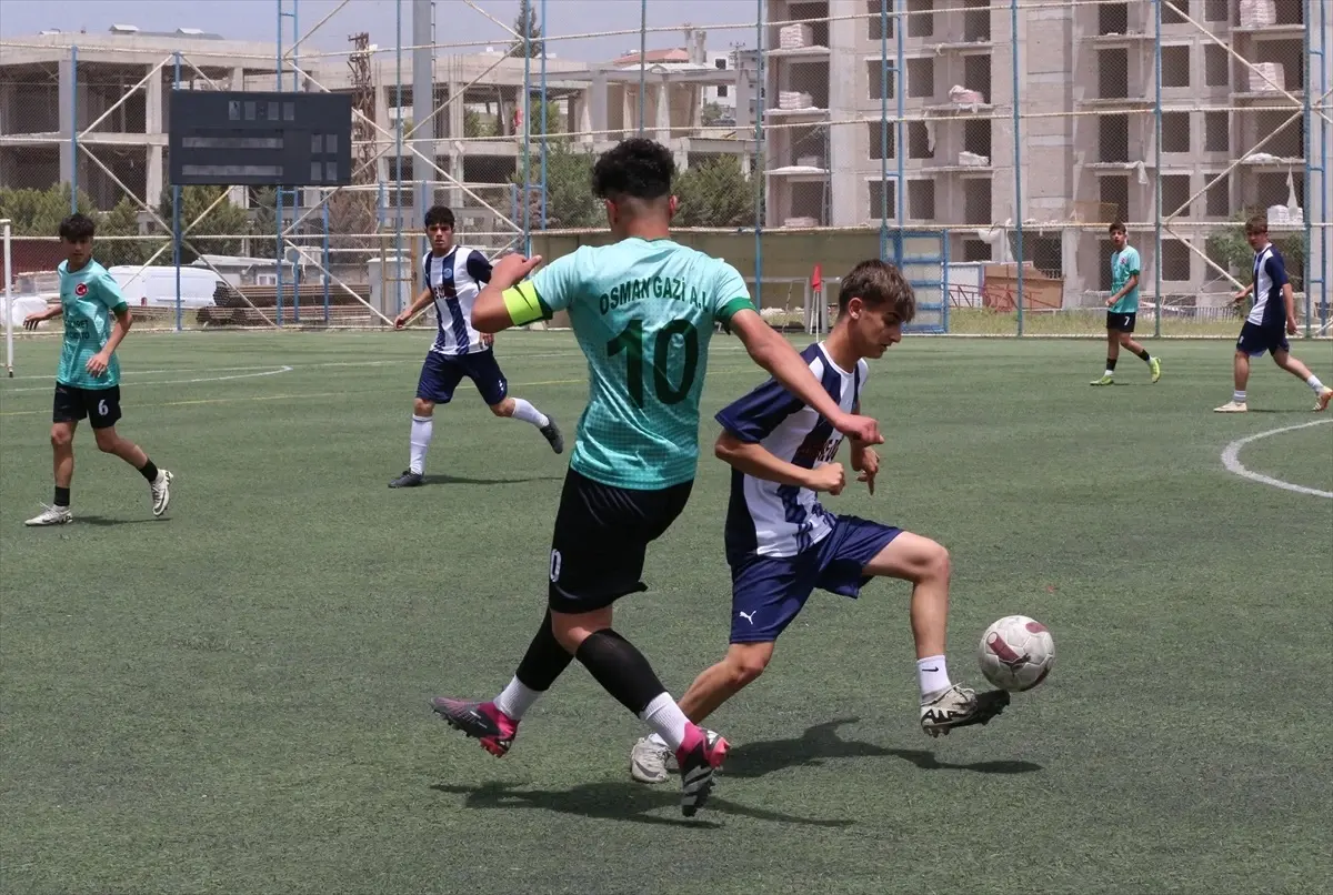 TÜGVA GençLig Futbol Turnuvası'nda Şampiyon Arsuz Ayla Naci Uyar Anadolu Lisesi