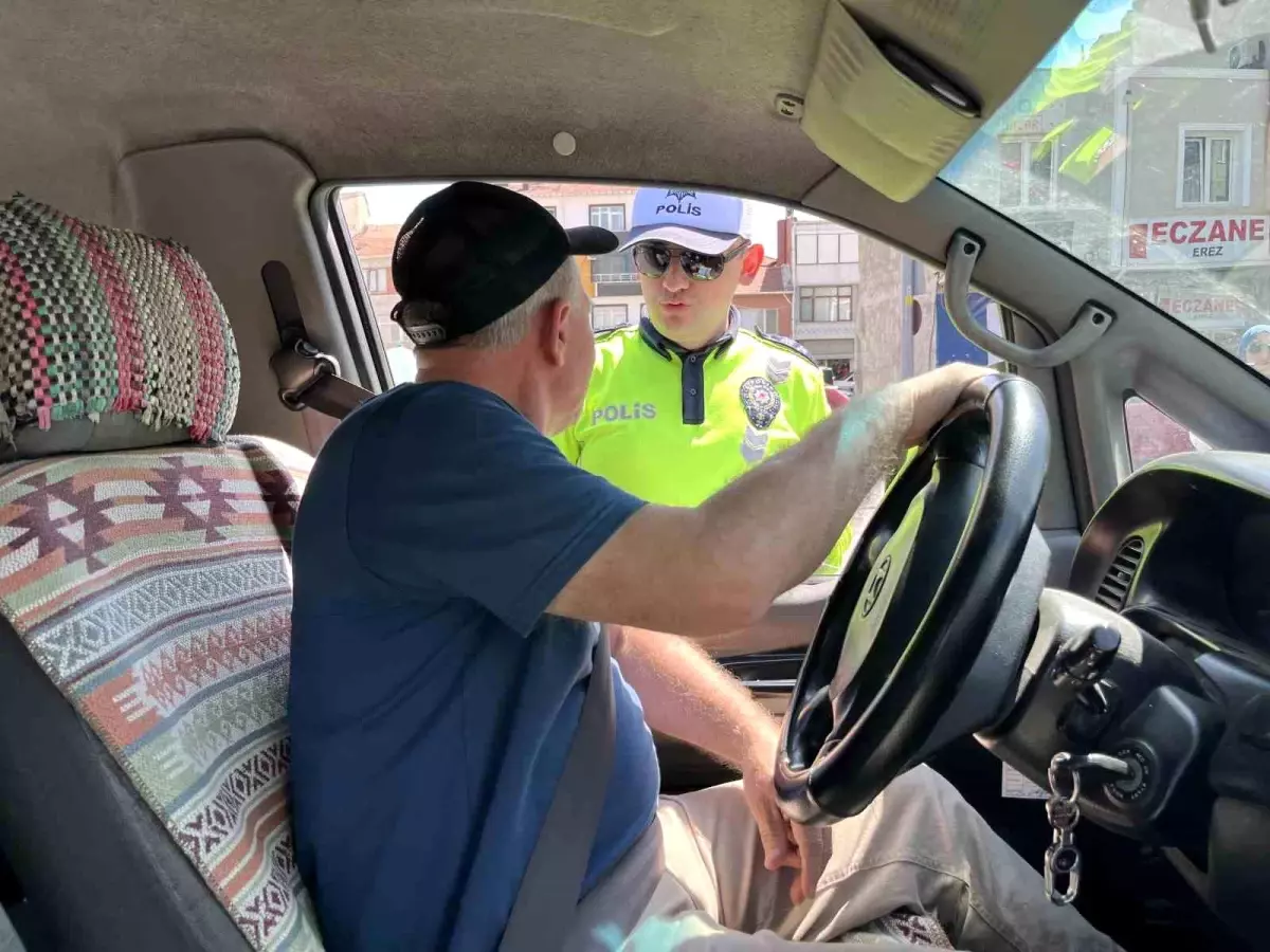 Hayrabolu'da Trafik Haftası Etkinliği Gerçekleştirildi