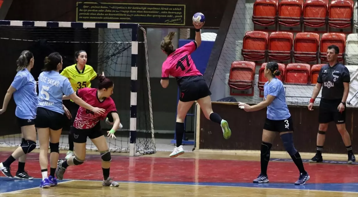 İzmir Büyükşehir Belediyespor, Play-Off'ta Yenimahalle'yi Geçti