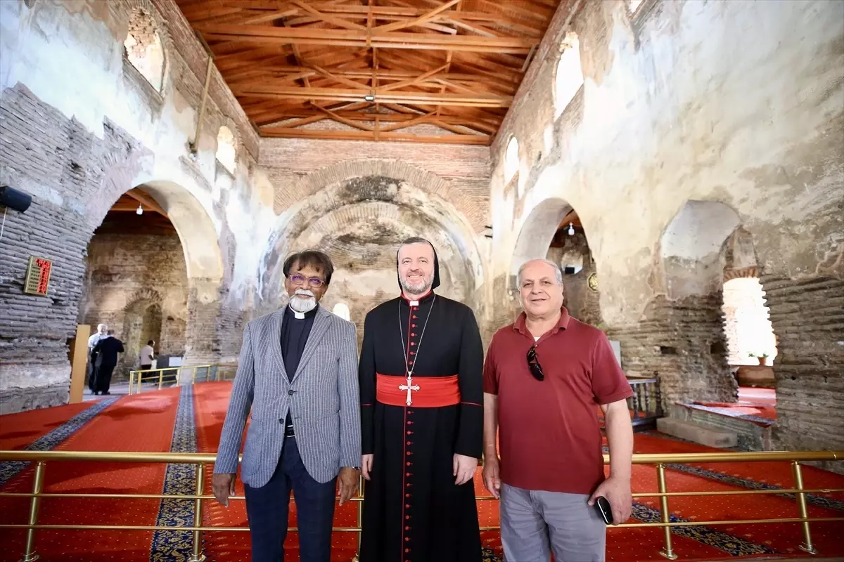 Hristiyan Din Adamlarından İznik Ziyareti