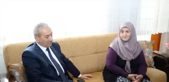 İl Milli Eğitim Müdürü Akbaş'tan şehit annesine ziyaret