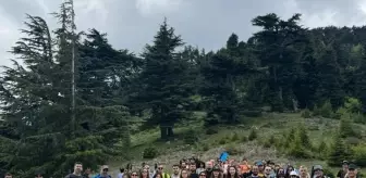 Amanos Dağı'nda 105 Dağcı Doğa Yürüyüşü Gerçekleştirdi