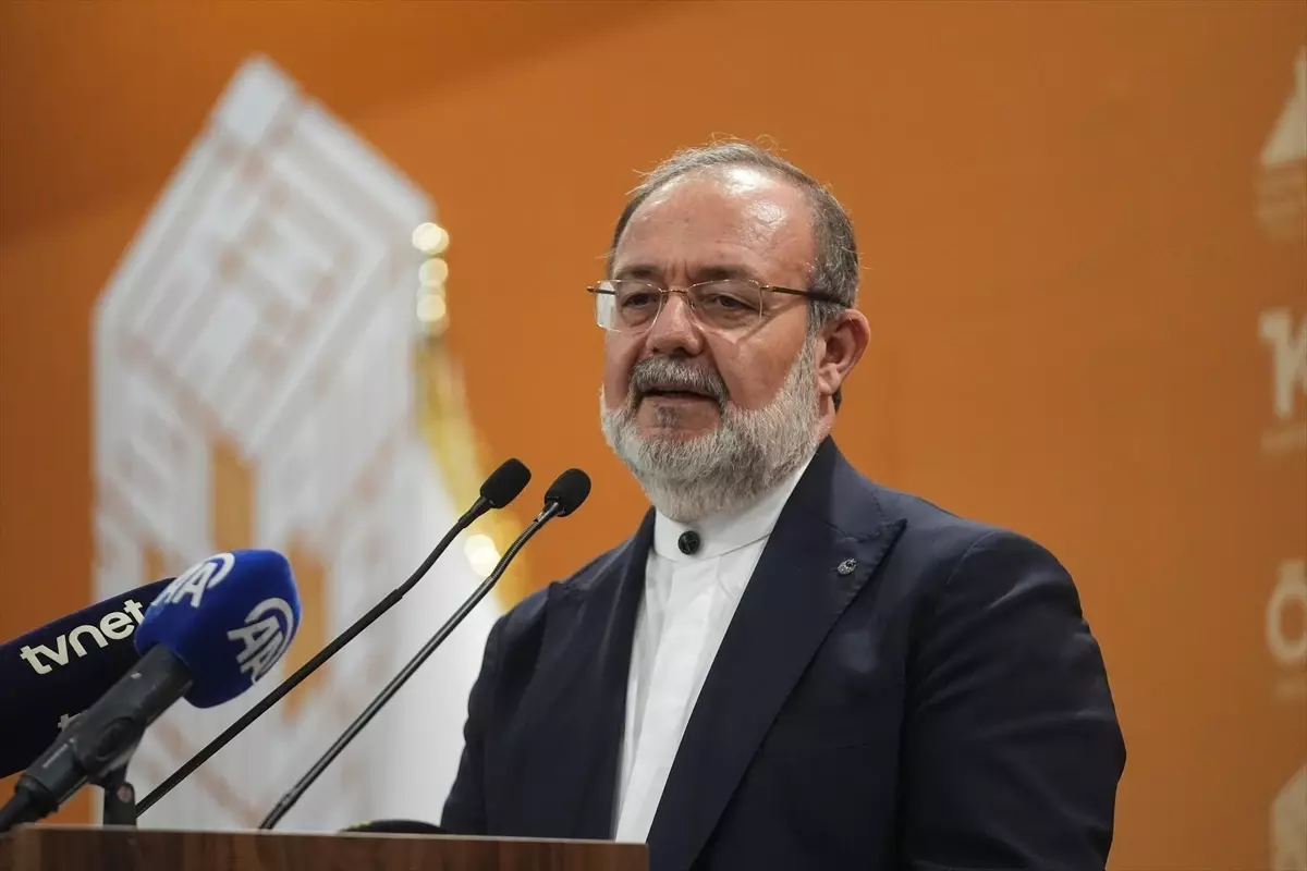 'İslami İlimler Çalıştayı '25' Kartal Anadolu İmam Hatip Lisesi'nde başladı