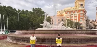 Greenpeace, Madrid'de İsrail'e Silah Satışını Protesto Etti