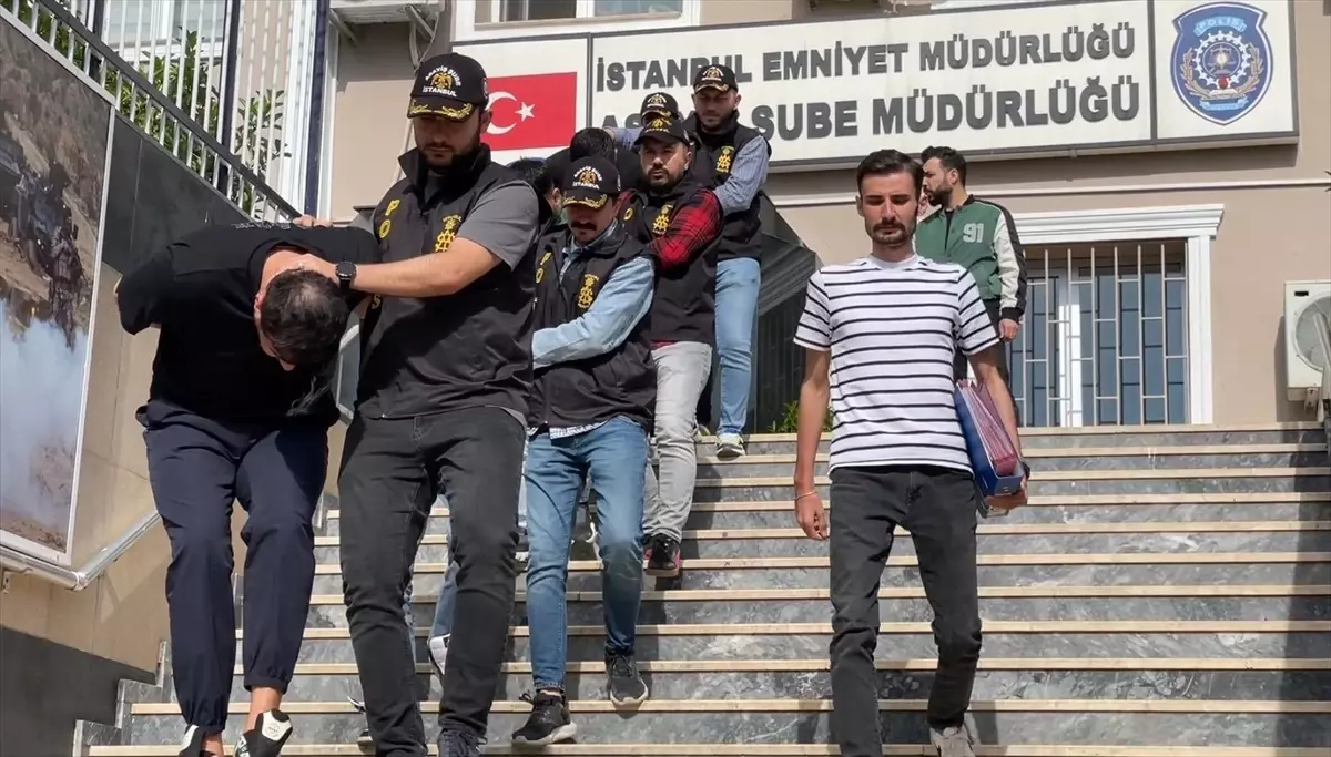İstanbul'da Fuhuş Operasyonu: 6 Tutuklama, 8 Kadın Kurtarıldı
