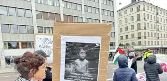 Stockholm'de İsrail'in Gazze'ye Saldırıları Protesto Edildi