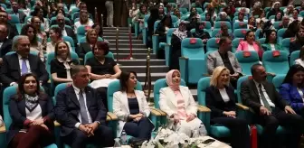 Kadın Erkek Fırsat Eşitliği Çalıştayı İzmir'de Yapıldı