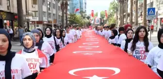 İzmir ve çevre illerde 19 Mayıs Atatürk'ü Anma, Gençlik ve Spor Bayramı kutlandı