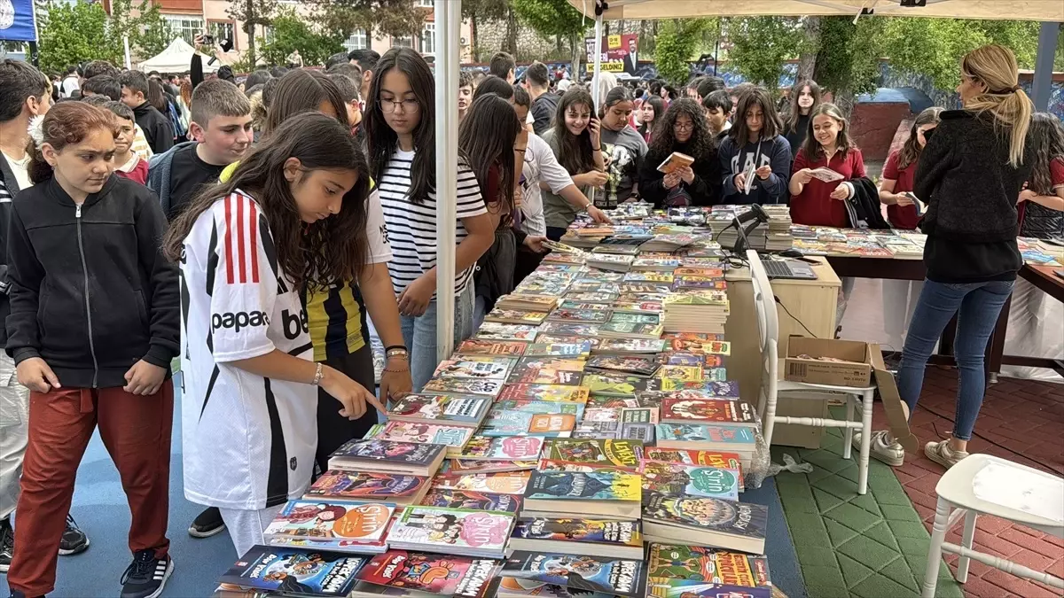 Karabük'te İlk 'Kitap Günleri' Etkinliği Başladı
