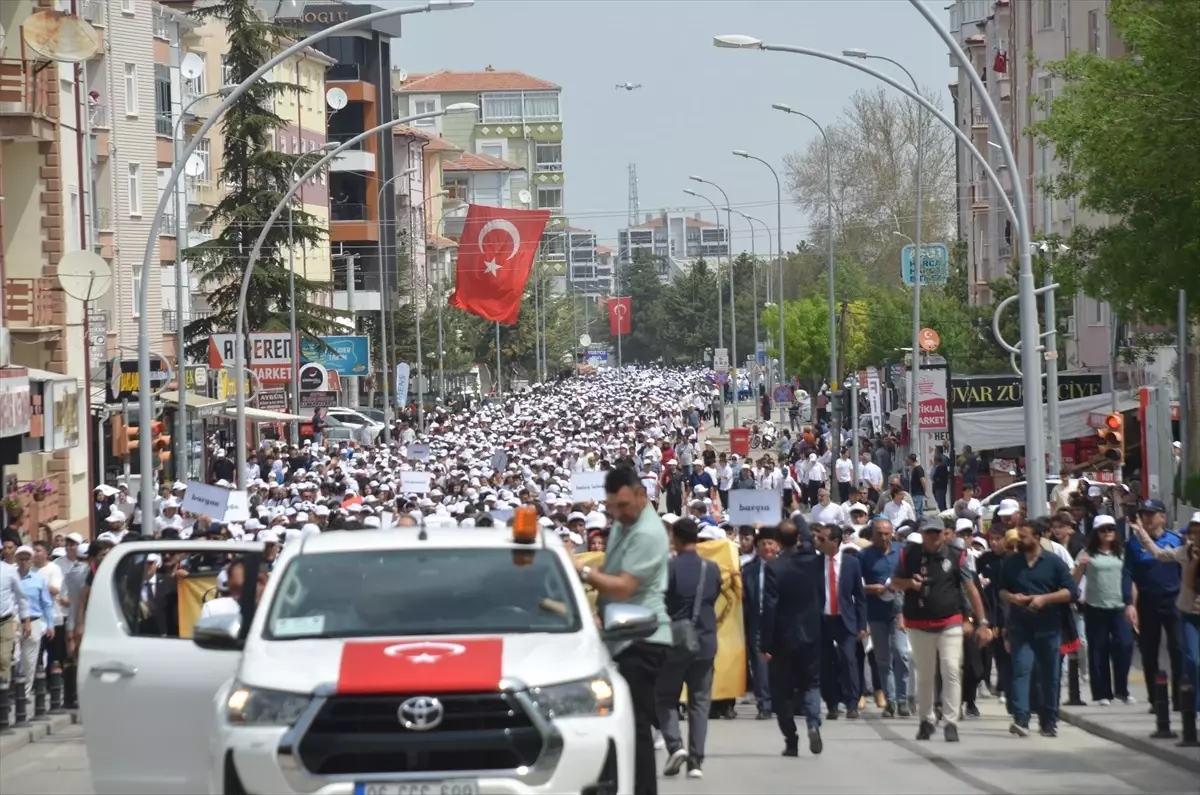 Karaman'da 748. Türk Dil Bayramı ve Yunus Emre'yi Anma Etkinlikleri Coşkuyla Kutlandı