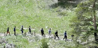 Kars'ta 19 Mayıs dolayısıyla doğa yürüyüşü ve kaya tırmanışı gerçekleştirildi
