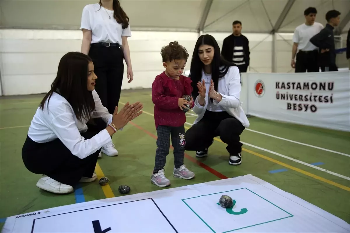 Kastamonu Üniversitesi'nde 8. Geleneksel Engelsiz Spor ve Dans Şenliği