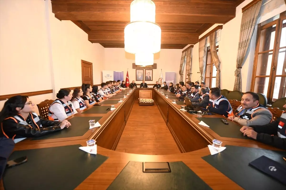 Destek AFAD Gönüllülerine Kimlik Kartları Takdim Edildi