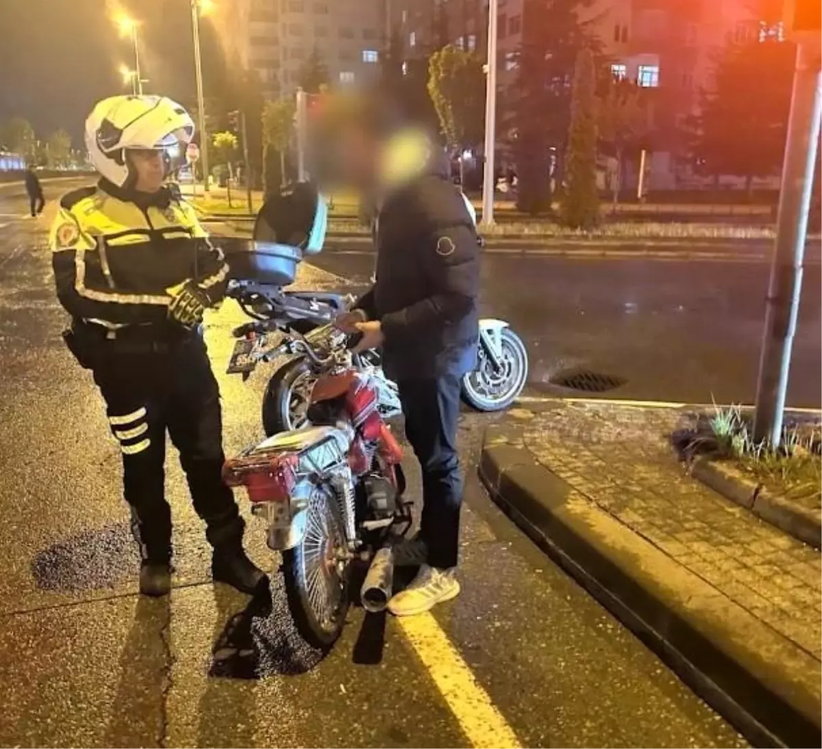 Kayseri'de Kamu Huzurunu Bozan Araçlara Yoğun Denetim