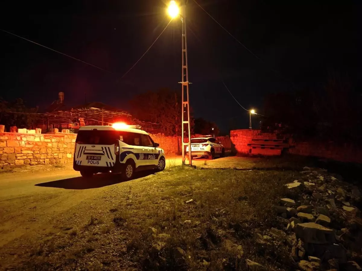 Kayseri'de Polis Ekiplerine Mukavemet Eden Şahıs Gözaltına Alındı