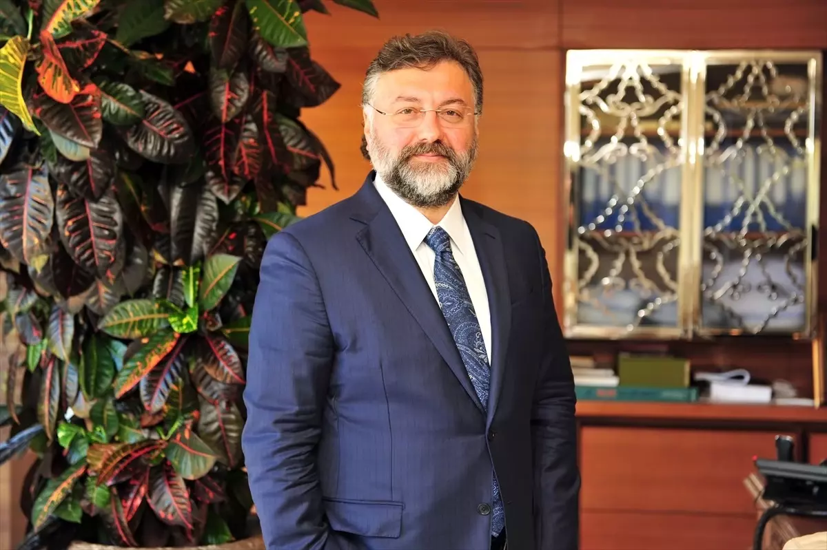 Kentsel dönüşüm projesi Sur Yapı Antalya'da 7 bin 500 konut hak sahiplerine teslim edildi