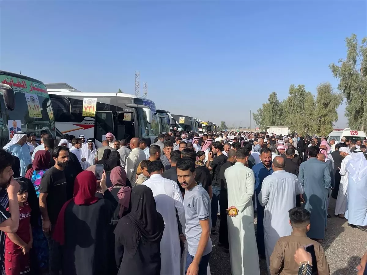 Kerkük'ten İlk Hac Kafilesi Kutsal Topraklara Uğurlandı
