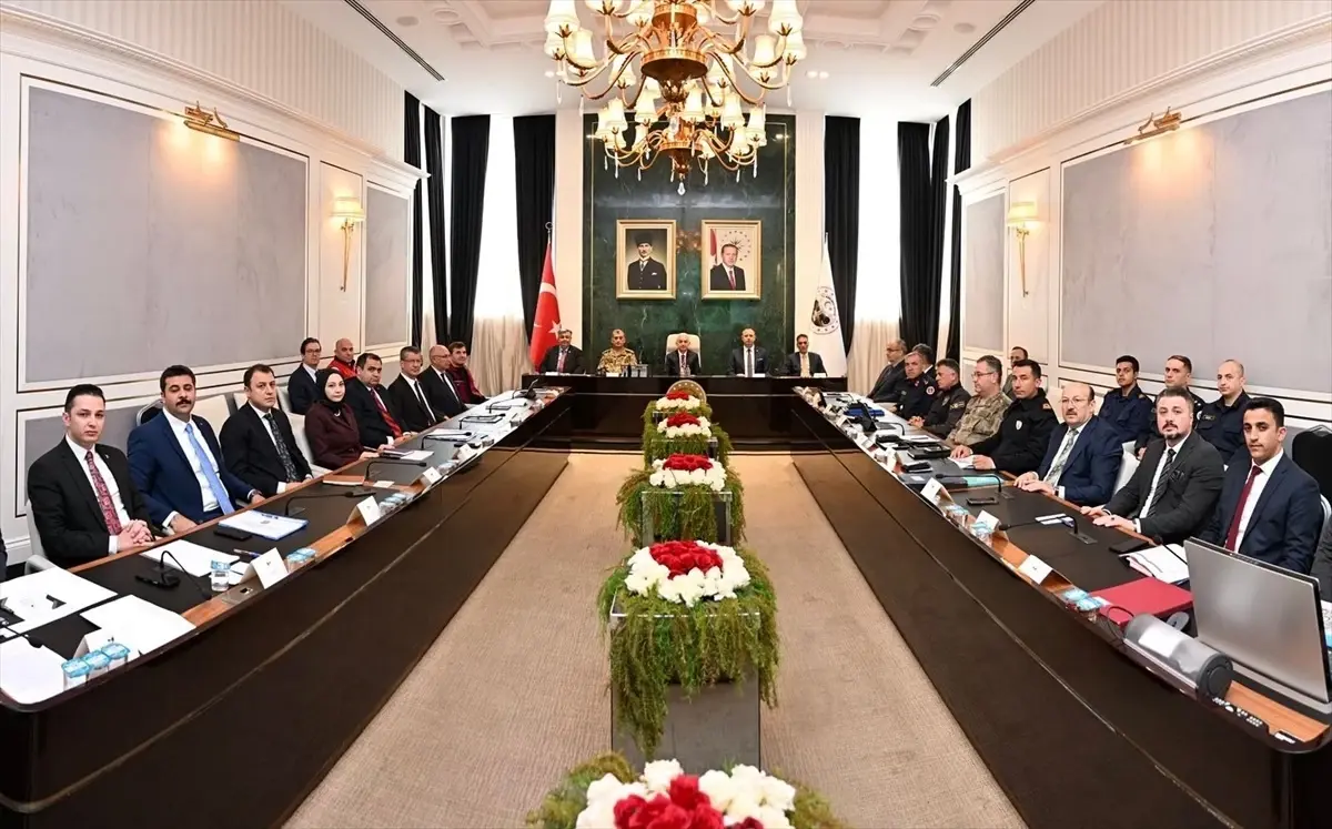 Kırklareli'nde İl Güvenlik ve Asayiş Koordinasyon Toplantısı Yapıldı