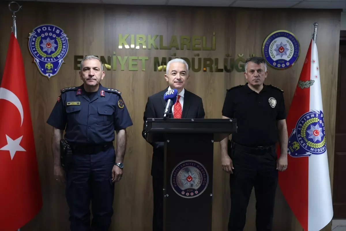 Kırklareli'de Düzensiz Göçle Mücadele: 20 Zanlı Tutuklandı
