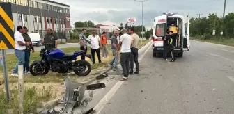 Kırklareli'nde Motosiklet-Otomobil Kazası: Sürücü Yaralandı