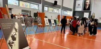 Kırşehir'de Bağımlılıkla Mücadele Sergisi Açıldı