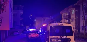 Kocaeli'de Evinde Silahla Yaralanan Kadın Hastaneye Kaldırıldı
