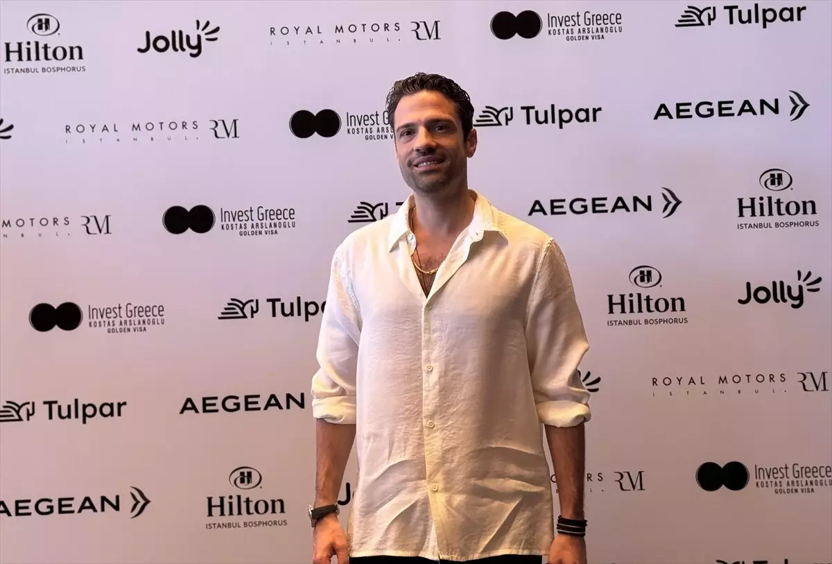 Yunan Sanatçı Konstantinos Argiros, Türkiye'de İlk Kez Konser Verecek