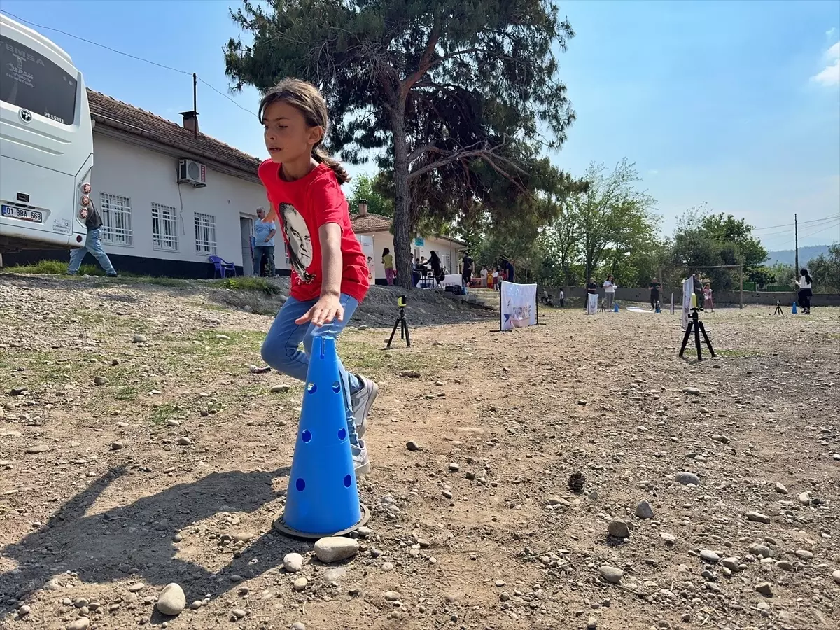 Osmaniye'de Öğrencilere Spor Yetenek Taraması