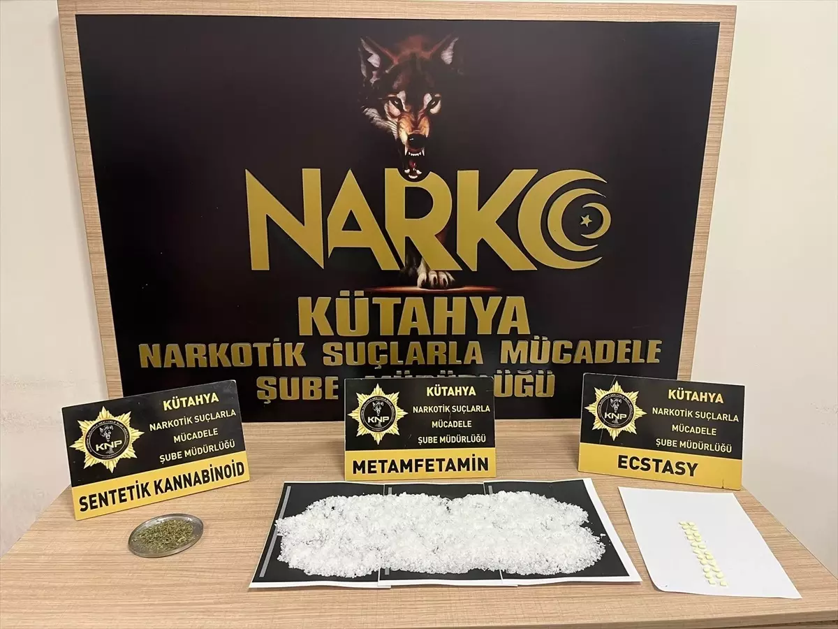 Kütahya'da Uyuşturucu Ticareti Yapan 6 Zanlı Tutuklandı