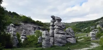 Kuzey Makedonya'nın Taşlaşmış Düğün Merasimi Kapadokya'yı Anımsatıyor