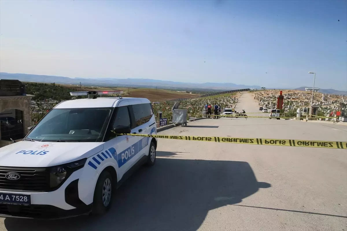 Malatya'da Akrabalar Arasında Silahlı Kavga: 3 Yaralı