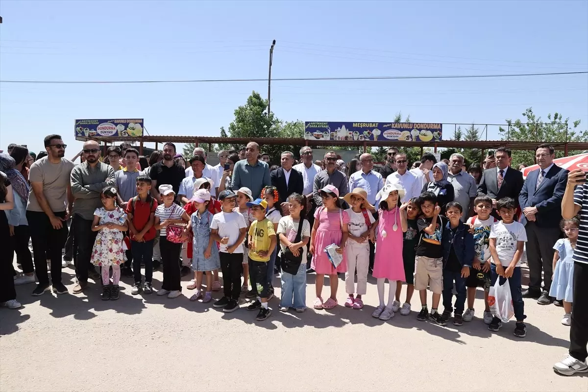 Mardin'in Tarihi Yapıları Öğrencilerin Eserleriyle Sergilendi