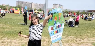 Millet bahçesinde uçurtma şenliği düzenlendi