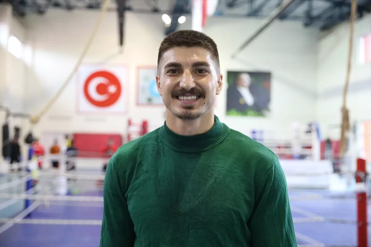 Milli Boksör Yunus Emre Taşkın: Hem Ringde Hem Beyaz Perdede Hedefleri Var