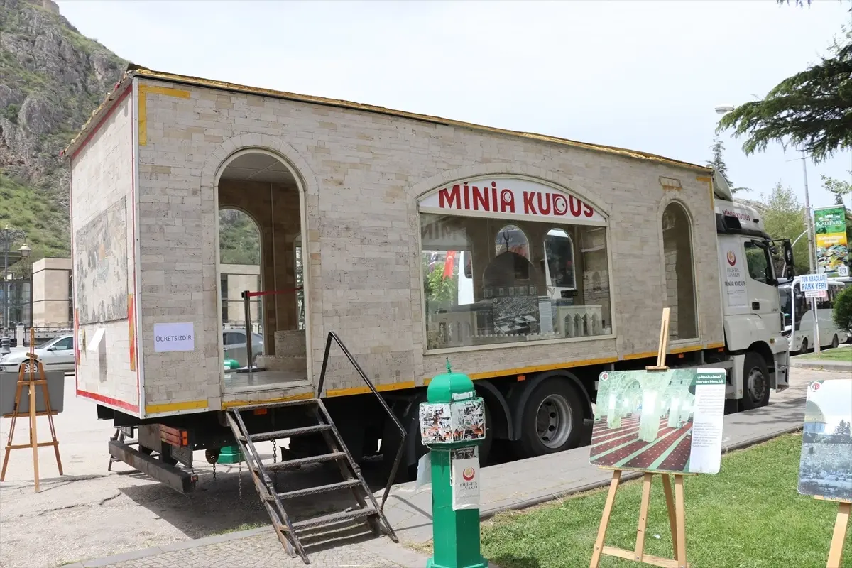 Minia Kudüs Tırı Amasya'da Ziyarete Açıldı