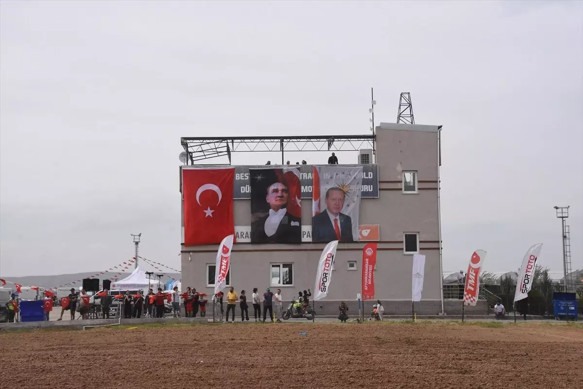 Türkiye'de Motokros Şampiyonaları Başladı